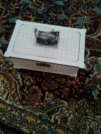 جعبه لوازم خیاطی هایلو مدل H-007