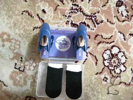 دسته بازی مدل Blue Shark به همراه آستین کنترل کننده انگشت