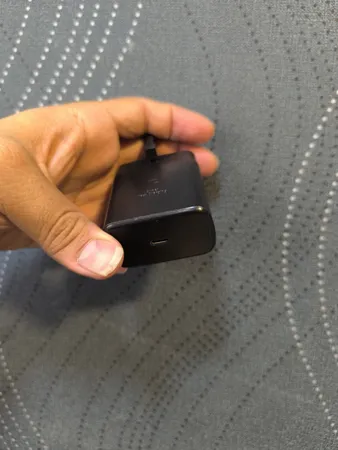 شارژر دیواری 45 وات مدل XBEG-TA845W