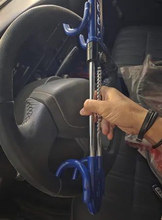 قفل فرمان خودرو نووا مدل L600