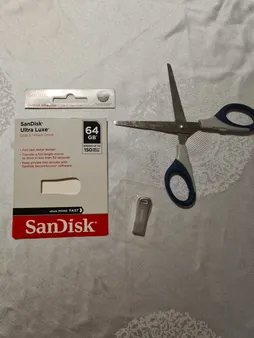 فلش مموری سن دیسک مدل Ultra Luxe ظرفیت 64 گیگابایت
