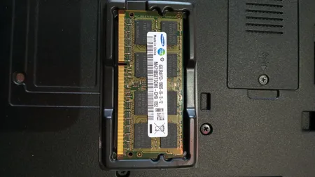 رم لپ تاپ DDR3 تک کاناله 1333 مگاهرتز 10600s سامسونگ مدل M471B5273CH0-CH9 ظرفیت 4 گیگابایت