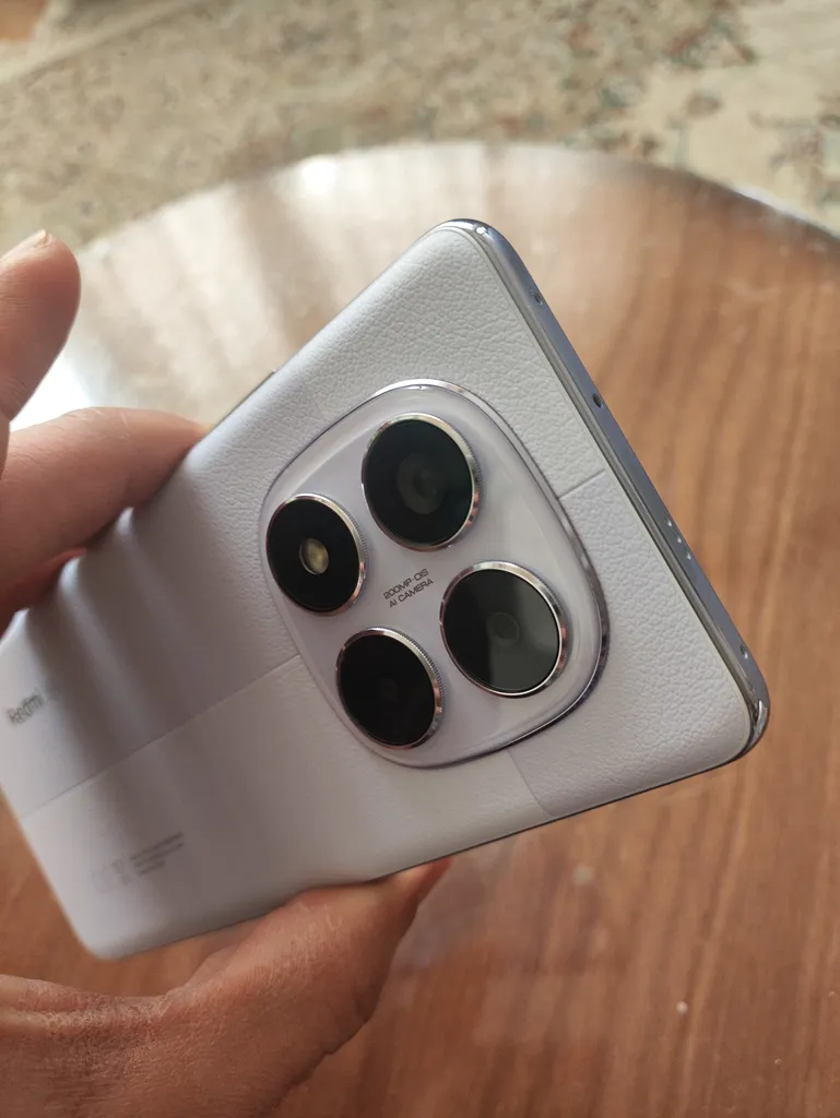 گوشی موبایل شیائومی مدل Redmi Note 14 Pro 5G دو سیم کارت ظرفیت 512 گیگابایت و رم 12 گیگابایت