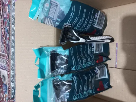 خود تراش دورکو مدل 6Blade تحت لیسانس بسته 3 عددی