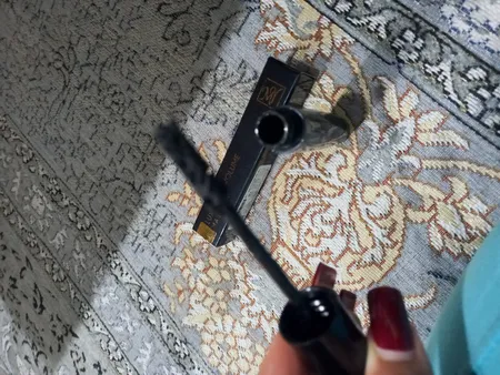 ریمل حجم دهنده مای سری Black Diamond مدل Luxurious