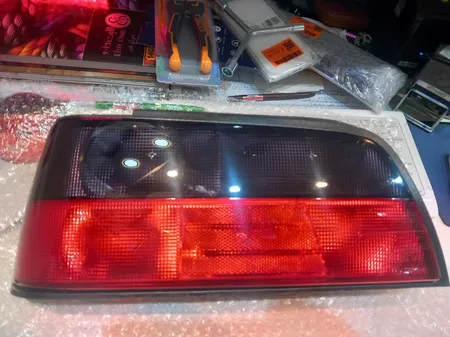 چراغ عقب چپ خودرو اس ان تی مدل SNTPSTL مناسب برای پژو پارس