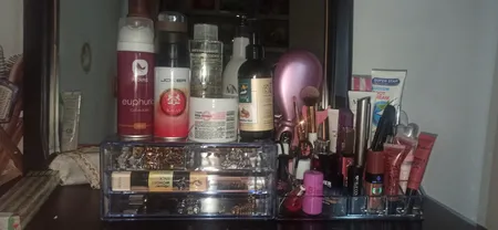 استند لوازم آرایشی مدل vs1