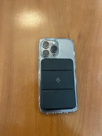 جاکارتی اسپیگن مدل Smart Fold MagFit