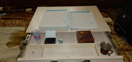 میز تحریر گراندو مدل 3060M