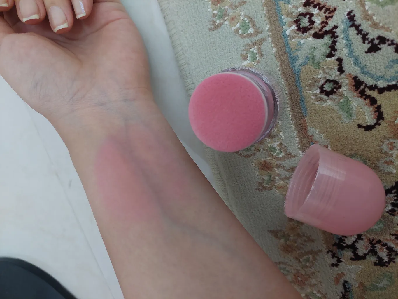 رژ گونه یوشاس مدل پددار کد 05