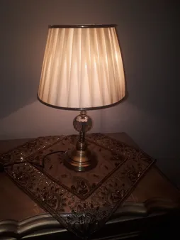 آباژور رومیزی مدل DLT-B1528