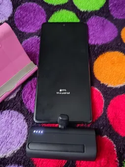 پاوربانک یونیوو مدل UN5000 USB-C ظرفیت 4500 میلی آمپر ساعت