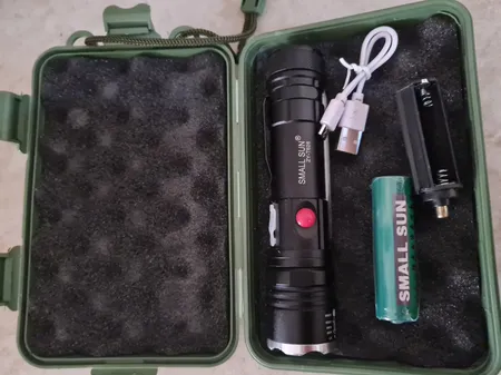 چراغ قوه اسمال سان مدل ZY _ T626