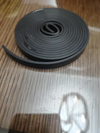 آهنربا مدل نواری R200x12 بسته یک متری