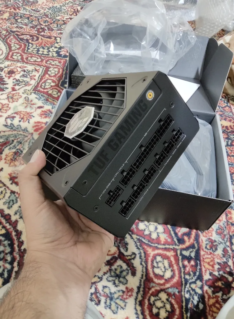 منبع تغذیه کامپیوتر ایسوس مدل TUF Gaming 1000W Gold