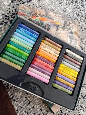 پاستل روغنی 36 رنگ آریا مدل آرتیست