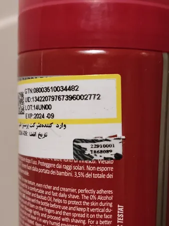 فوم اصلاح اینتسا مدل Barbe Dure حجم 300 میلی لیتر