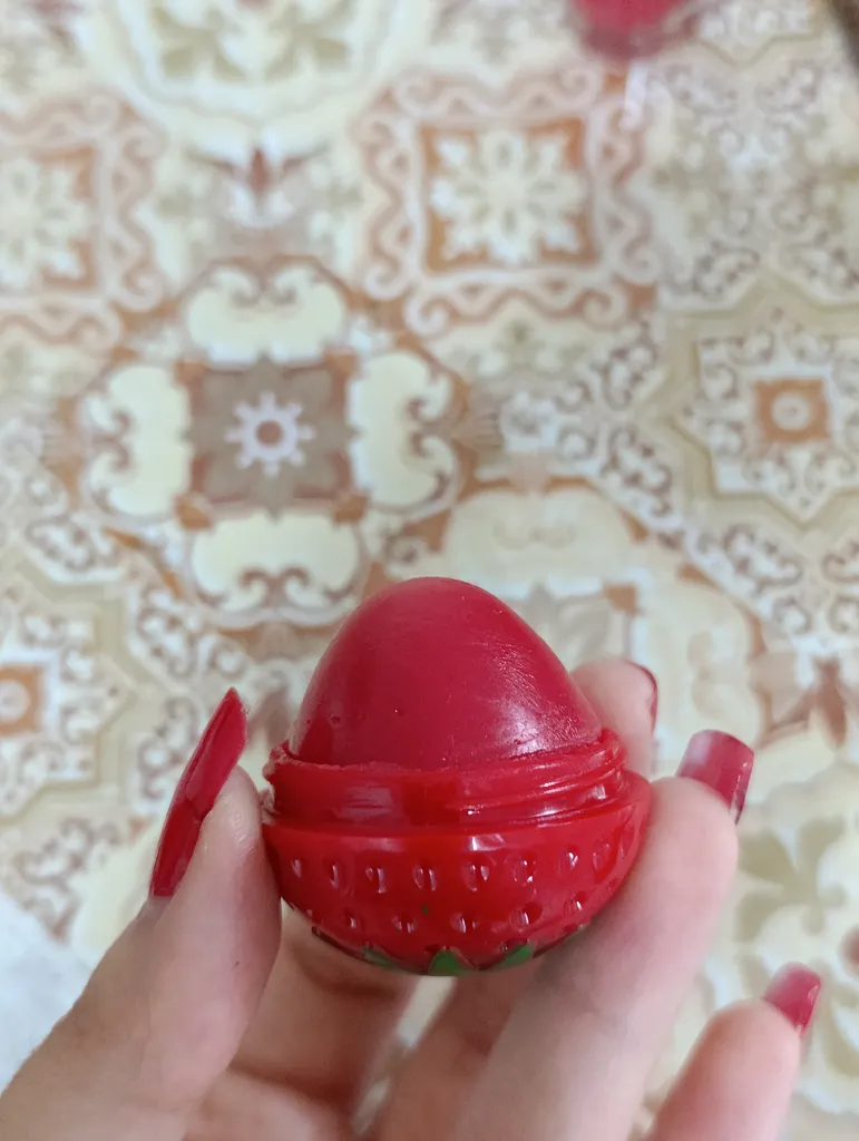 بالم لب مدل طرح توت فرنگی کد 5709