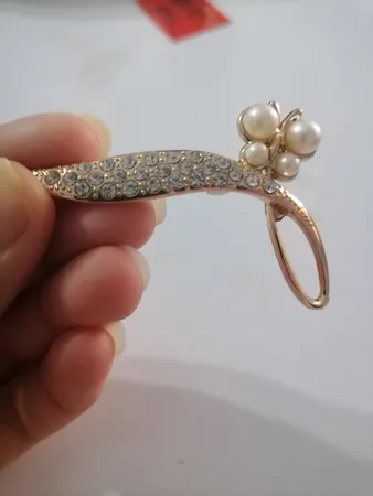 گل سینه زنانه کد Ki 6