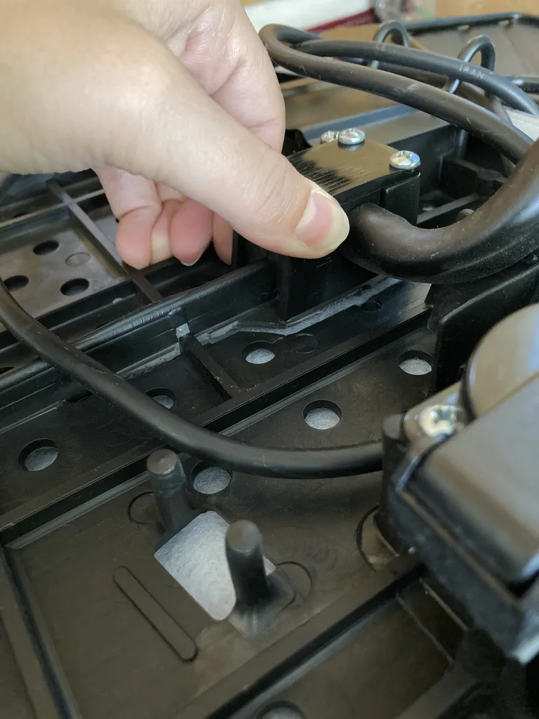 میز اتو تلن مدل H88