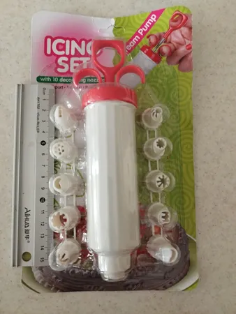 قیف خامه زن آیسینگ ست مدل 002 مجموعه 11 عددی