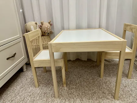 میز تحریر کودک ایکیا مدل Latt