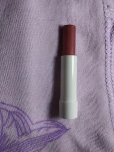 تجریه خرید بالم مرطوب کننده لب هیدرودرم مدل CHERRY BLOSSOM