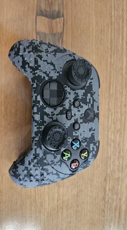 محافظ دسته ایکس باکس سریز X/S اسپارک فاکس مدل FPS EDITION W20P502