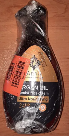 کرم مرطوب کننده آدرا مدل ARGANIC حجم 300 میلی لیتر