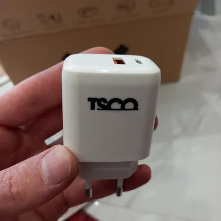 شارژر دیواری 20 وات تسکو مدل TTC 65
