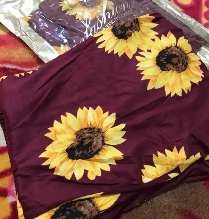 شلوار راحتی زنانه مدل مخمل طرح آفتابگردان