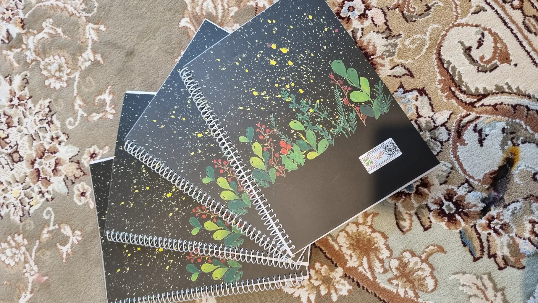 دفتر مشق 80 برگ انتشارات آیین شریعت کد 20 مجموعه 4 عددی