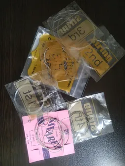 سیم گیتار کلاسیک ساوارز مدل 520R