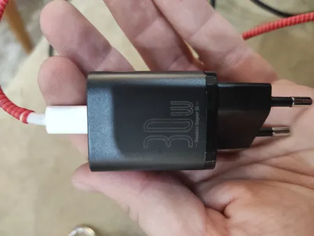 شارژر دیواری باسئوس مدل CCSUP-J01