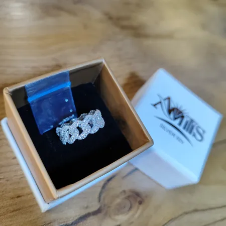 انگشتر نقره زنانه مدل AMT_R084