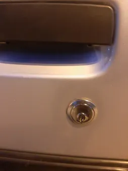 سوئیچ و قفل در و صندوق خودرو قطعه سازان کبیر مدل KEY-405-604 مناسب برای پژو 405 مجموعه 3 عددی