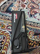 چرخ خیاطی دستی و ملزومات خیاطی