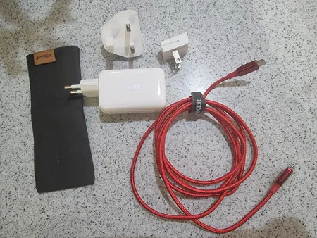 شارژر دیواری انکر مدل POWERPORT III 65W A2712