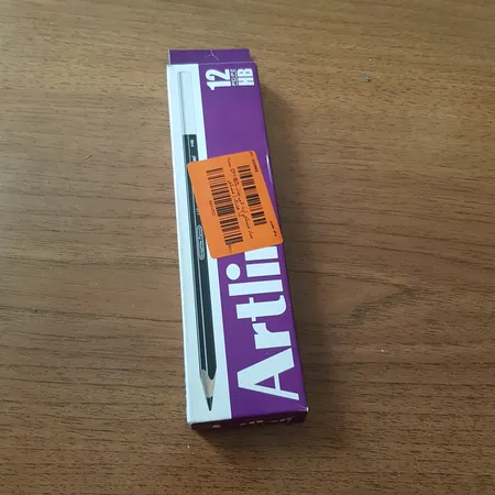 مداد مشکی آرت لاین مدل EP-HB/IL بسته 12 عددی