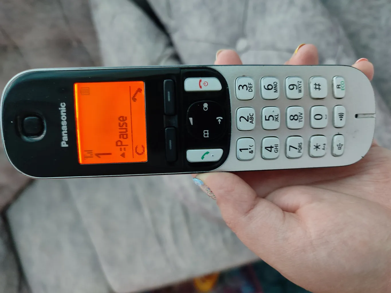 تلفن بی‌سیم پاناسونیک مدل KX-TGC220