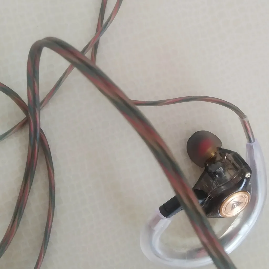 هندزفری کیو کی زد مدل AK3