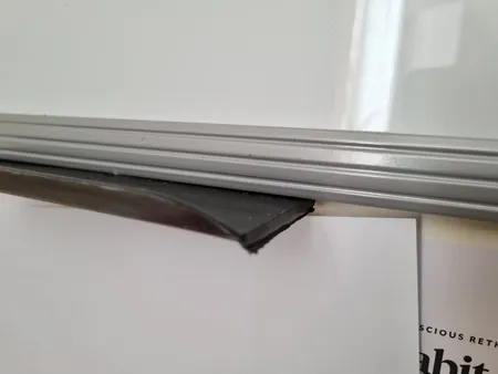 تخته وایت برد مغناطیسی آسا بُرد مدل بتا سایز 60x90 سانتی متر