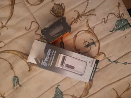 ماشین اصلاح موی صورت یاندو مدل Sv-w301u به همراه تیغه و توری یدک