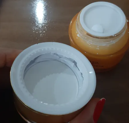 کرم روشن کننده بایو آکوا مدل Horse Ointment حجم 50 میلی لیتر