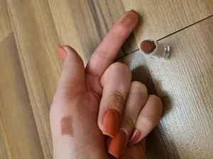 تجریه خرید رژ لب جامد الیزا مدل Mini شماره ۲۲