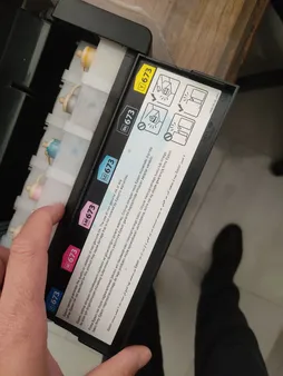 جوهر قرمز روشن مخزن اپسون مدل 673