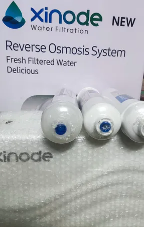 دستگاه تصفیه کننده آب زینود مدل کیسی CX107-W3INLINEF به همراه فیلتر اینلاینی