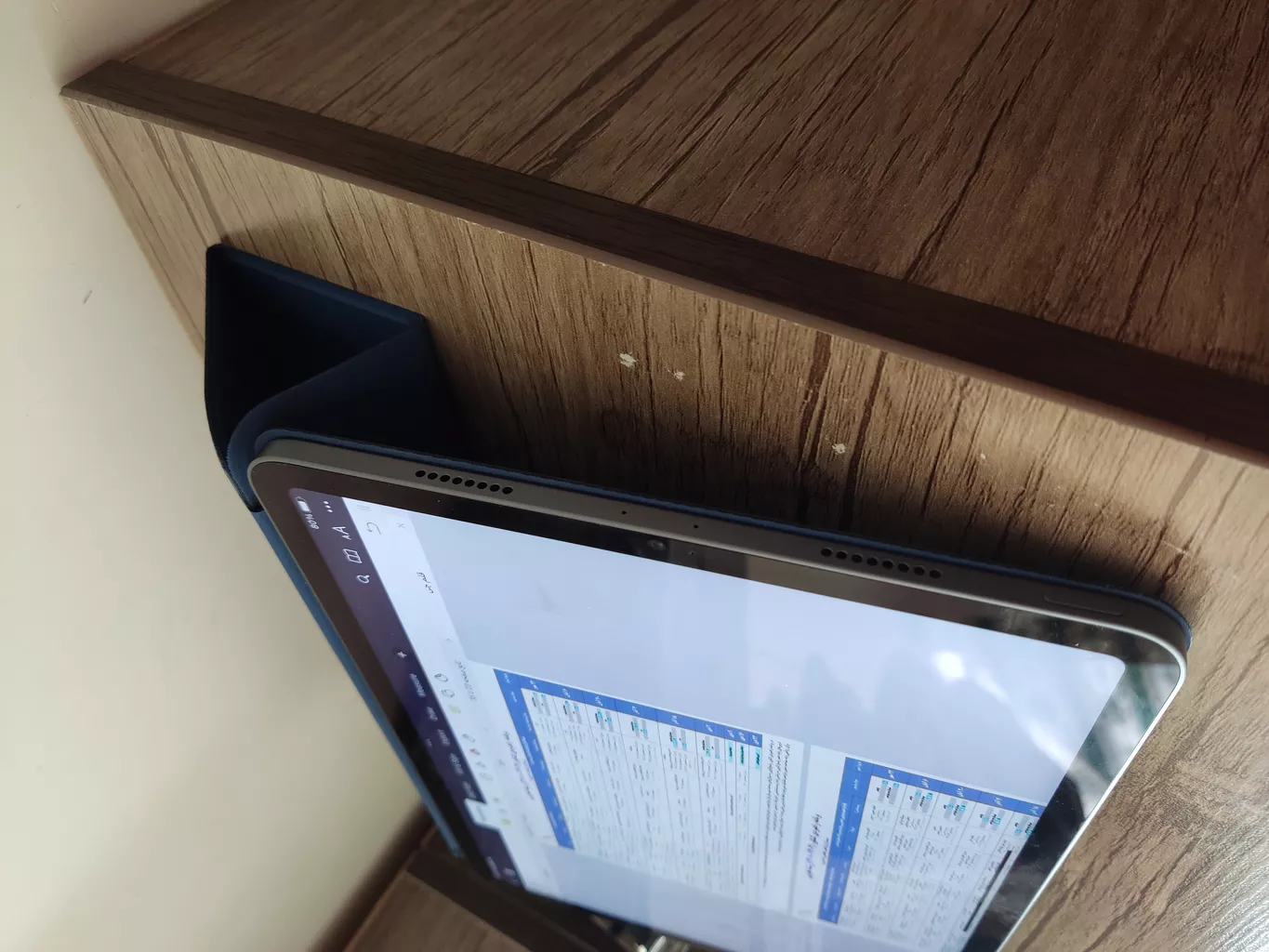کیف کلاسوری ای ا س آر مدل Rebound Magnetic مناسب برای تبلت اپل iPad Pro11 2021