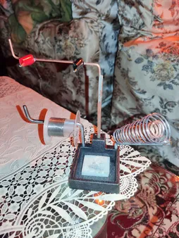 پایه هویه مدل Royal به همراه نگهدارنده سیم لحیم