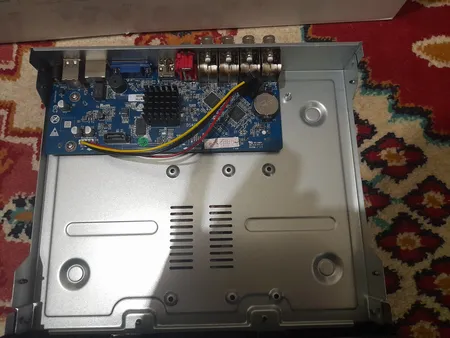 ضبط کننده ویدیویی سیماران مدل SM-XVS1801L2